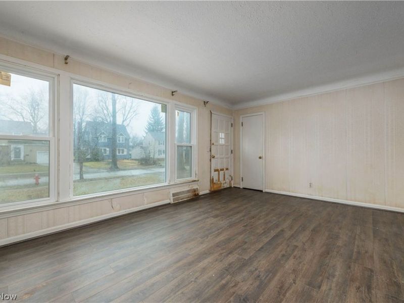 5275 Lynd Avenue, Lyndhurst, OH 44124 Photo 17