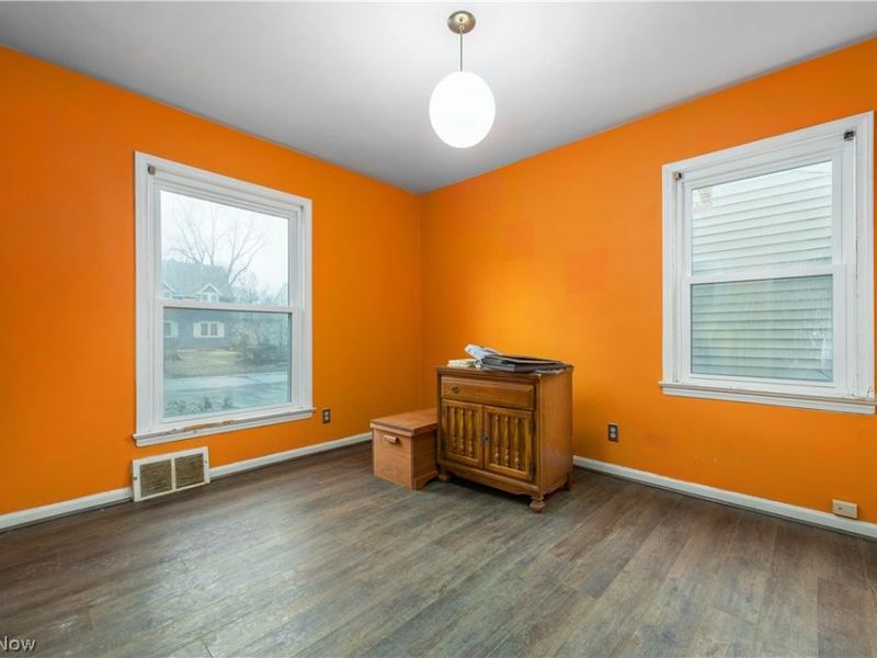 5275 Lynd Avenue, Lyndhurst, OH 44124 Photo 25