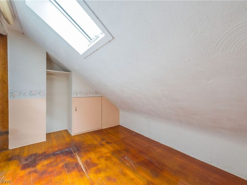 5275 Lynd Avenue, Lyndhurst, OH 44124 Photo 33