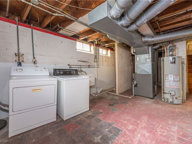 5275 Lynd Avenue, Lyndhurst, OH 44124 Photo 37