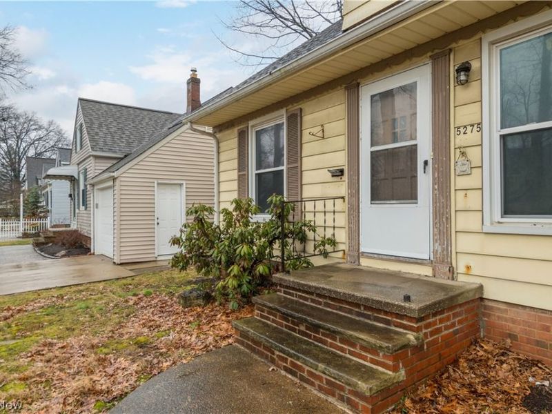 5275 Lynd Avenue, Lyndhurst, OH 44124 Photo 4