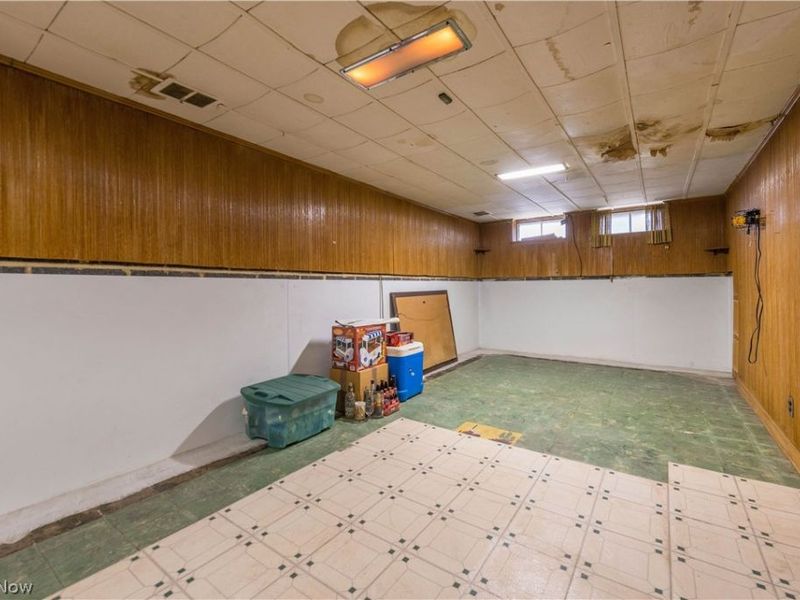 5275 Lynd Avenue, Lyndhurst, OH 44124 Photo 40