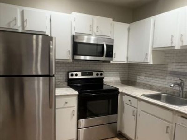 67 Milliken Ave, Unit 21B, Franklin, MA 02038