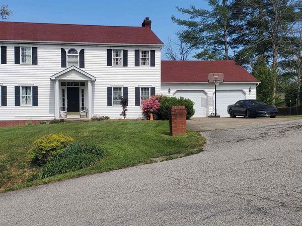 104 Eagle Drive, Catlettsburg, KY 41129