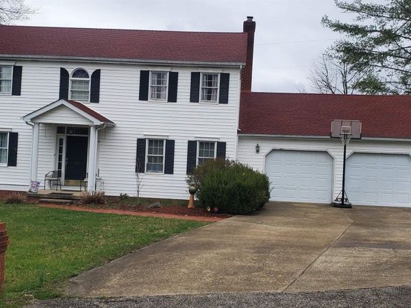 104 Eagle Drive , Catlettsburg, KY 41129