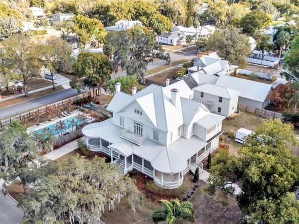 555 E STANFORD STREET, BARTOW, FL 33830