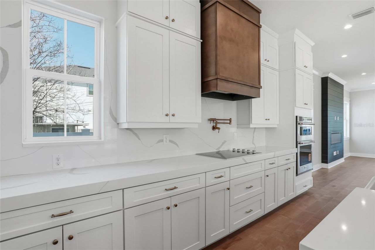 865 53rd Avenue N, Saint Petersburg, FL 33703 Photo