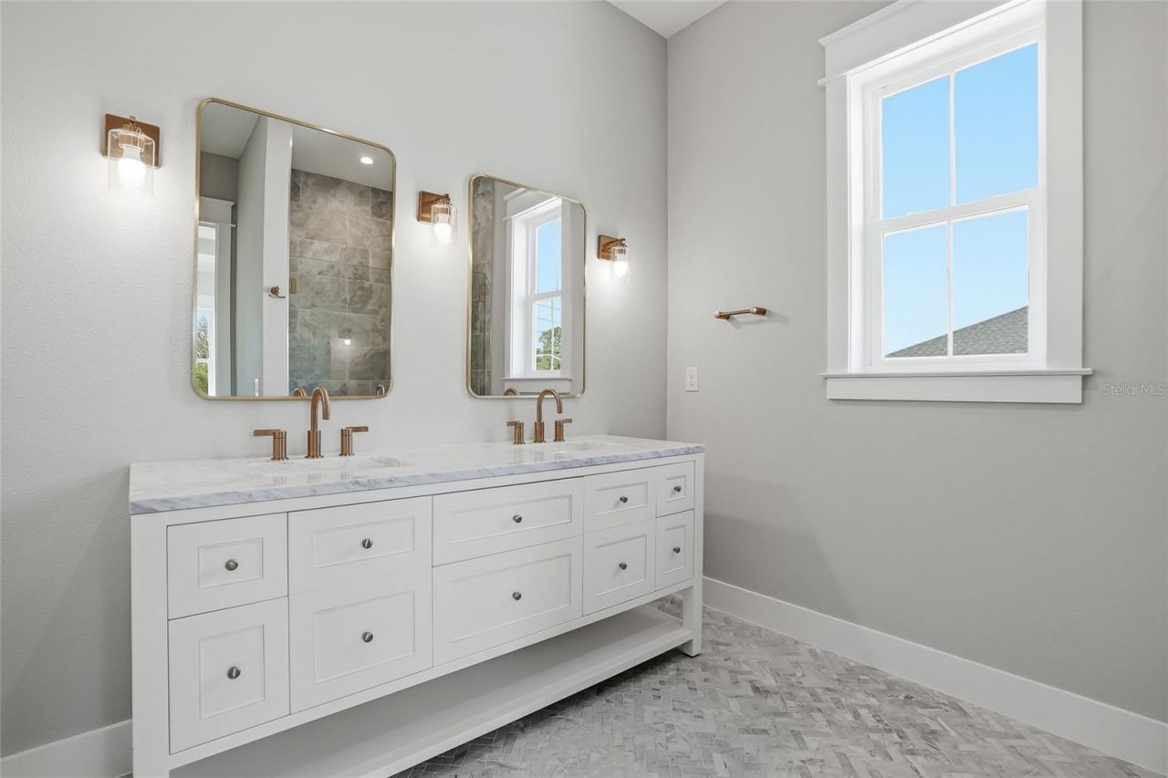 865 53rd Avenue N, Saint Petersburg, FL 33703 Photo