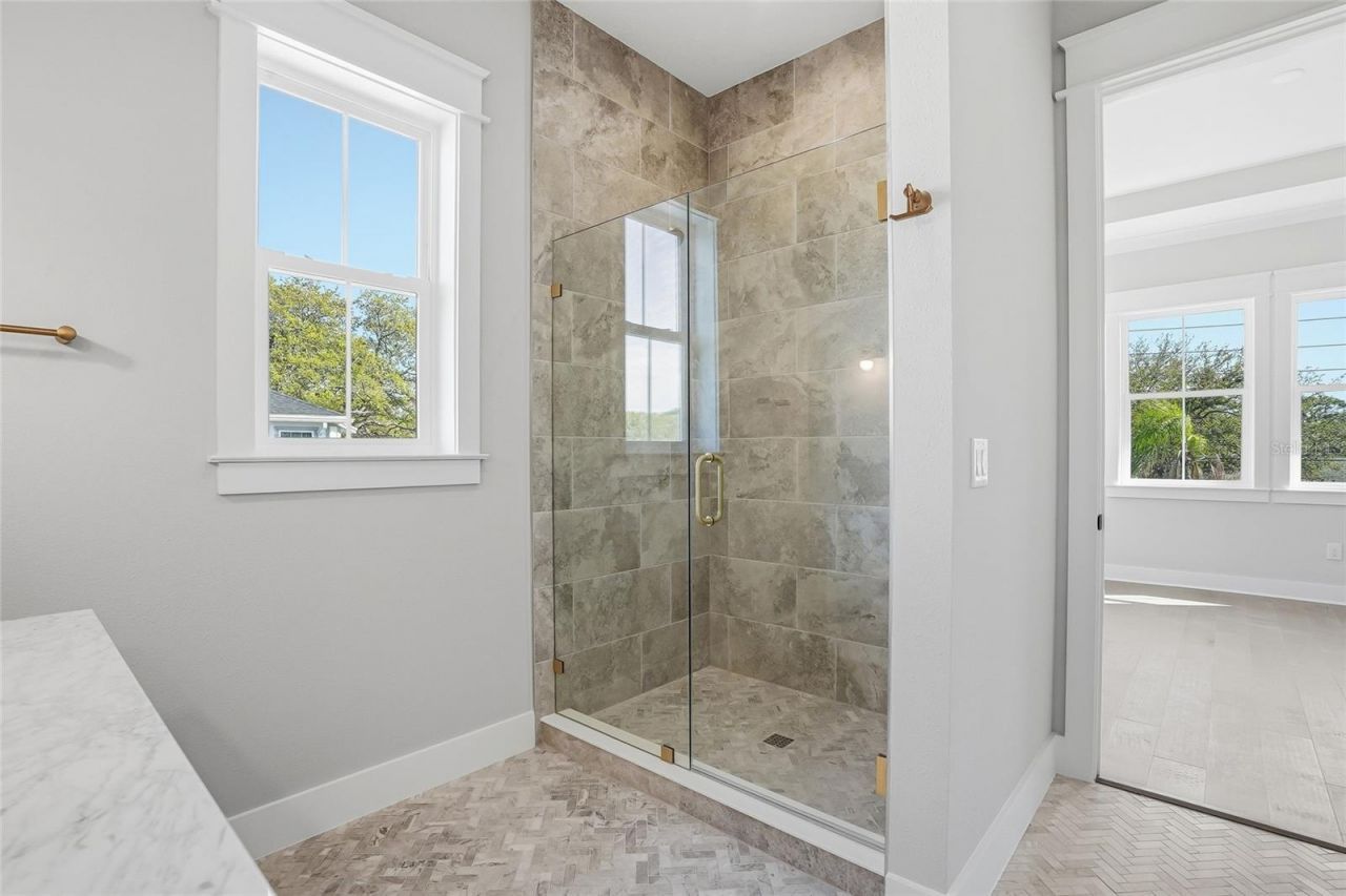 865 53rd Avenue N, Saint Petersburg, FL 33703 Photo