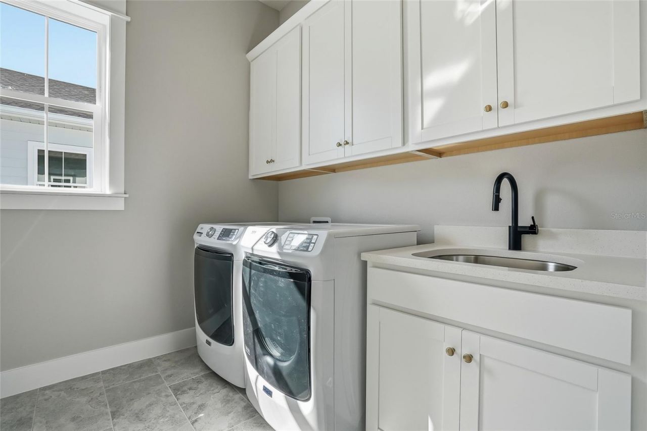 865 53rd Avenue N, Saint Petersburg, FL 33703 Photo