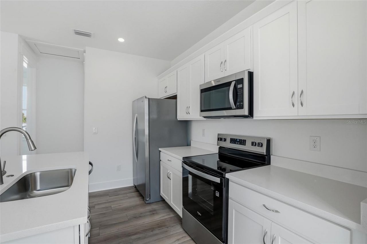 865 53rd Avenue N, Saint Petersburg, FL 33703 Photo