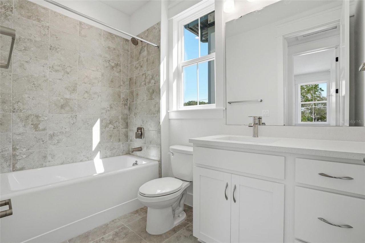 865 53rd Avenue N, Saint Petersburg, FL 33703 Photo