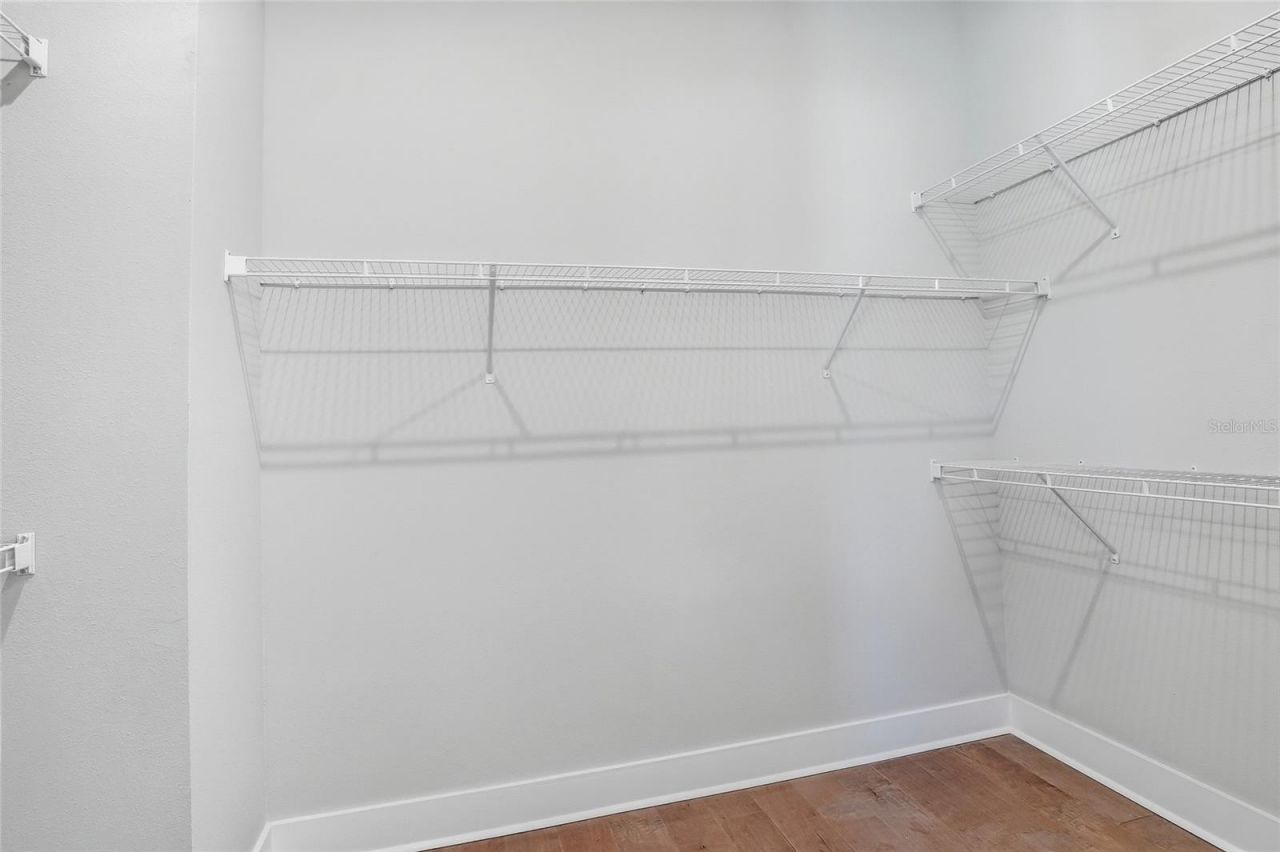 879 53rd Avenue N, Saint Petersburg, FL 33703 Photo