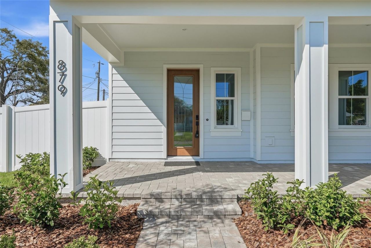 879 53rd Avenue N, Saint Petersburg, FL 33703 Photo