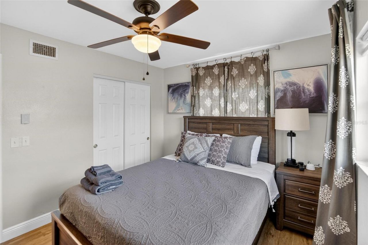 2063 Pine Ridge Drive, Clearwater, FL 33763 Photo