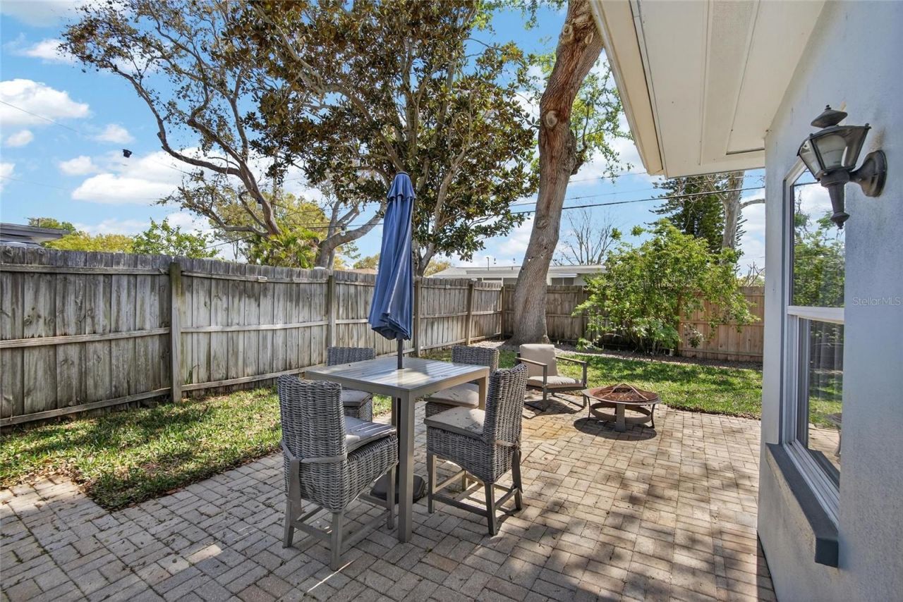 2063 Pine Ridge Drive, Clearwater, FL 33763 Photo