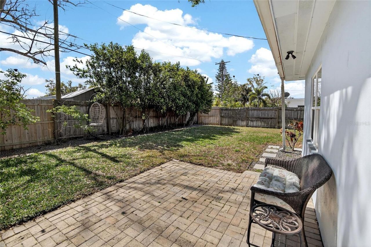 2063 Pine Ridge Drive, Clearwater, FL 33763 Photo