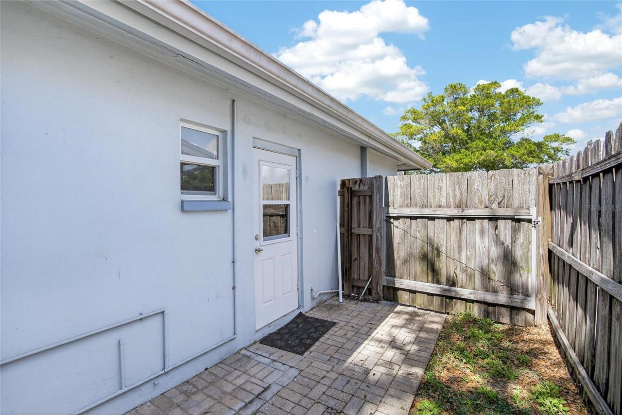 2063 Pine Ridge Drive, Clearwater, FL 33763 Photo