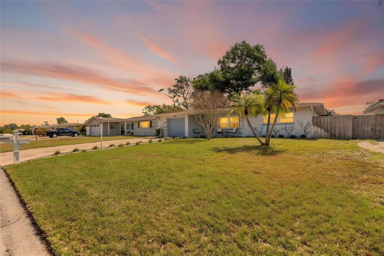 2063 Pine Ridge Drive, Clearwater, FL 33763 Photo