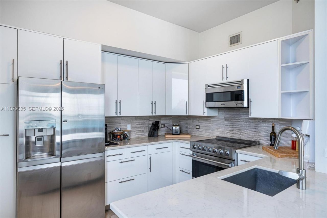 725 NE 22nd St , Unit 10A, Miami, FL 33137 Photo