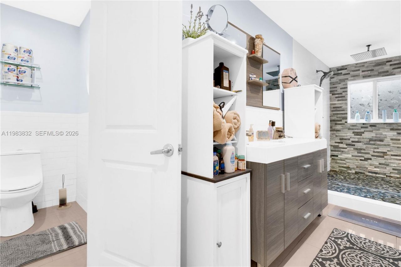 14716 SW 111th Ter , Miami, FL 33196 Photo