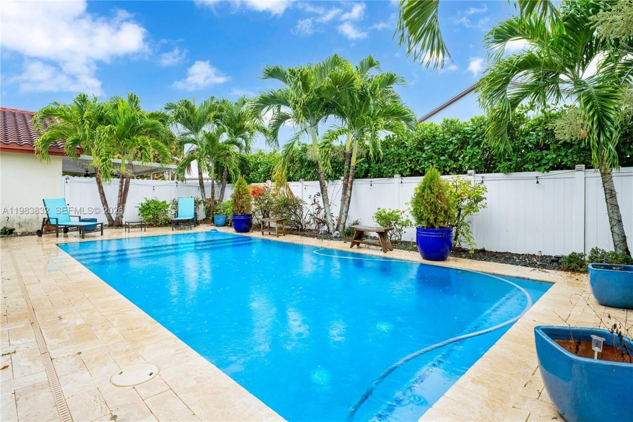 14716 SW 111th Ter , Miami, FL 33196 Photo