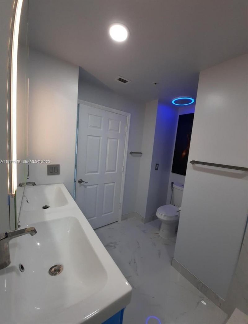 11501 NW 89th St , Unit 102, Doral, FL 33178 Photo