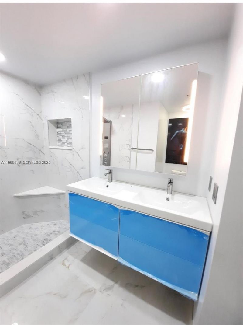 11501 NW 89th St , Unit 102, Doral, FL 33178 Photo