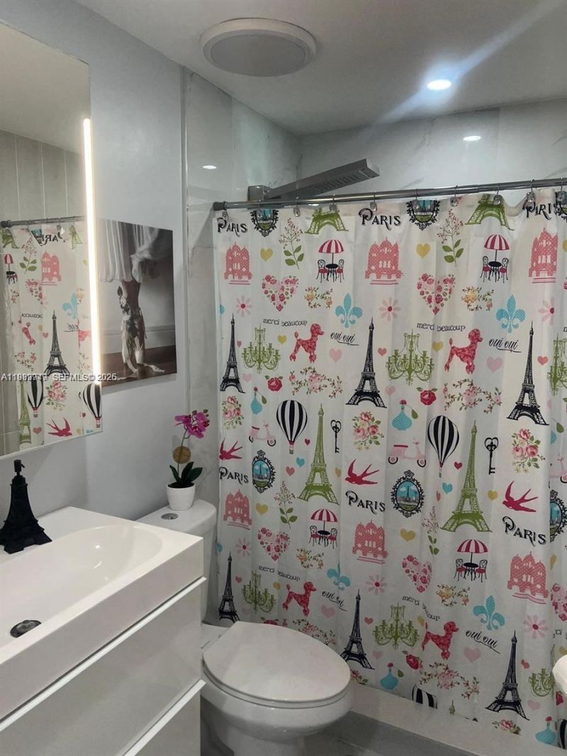 11501 NW 89th St , Unit 102, Doral, FL 33178 Photo