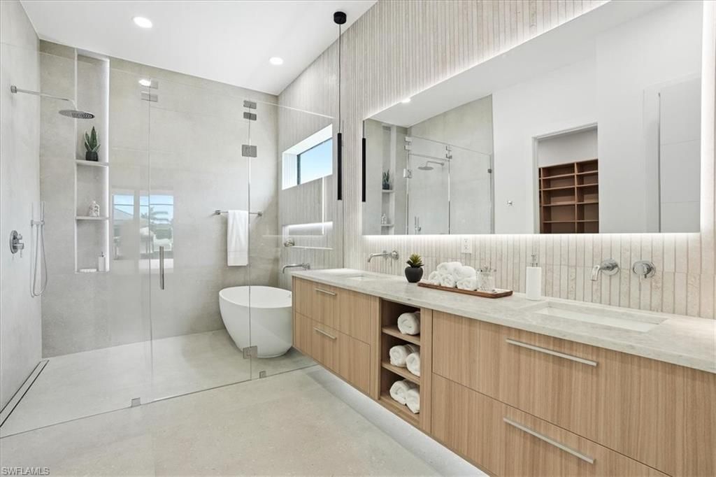 4122 SW 27th Pl, Cape Coral, FL 33914 Photo