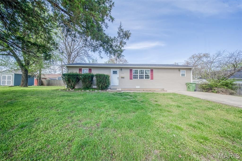 1206 Elliott Drive, Rolla, MO 65401 Main Photo