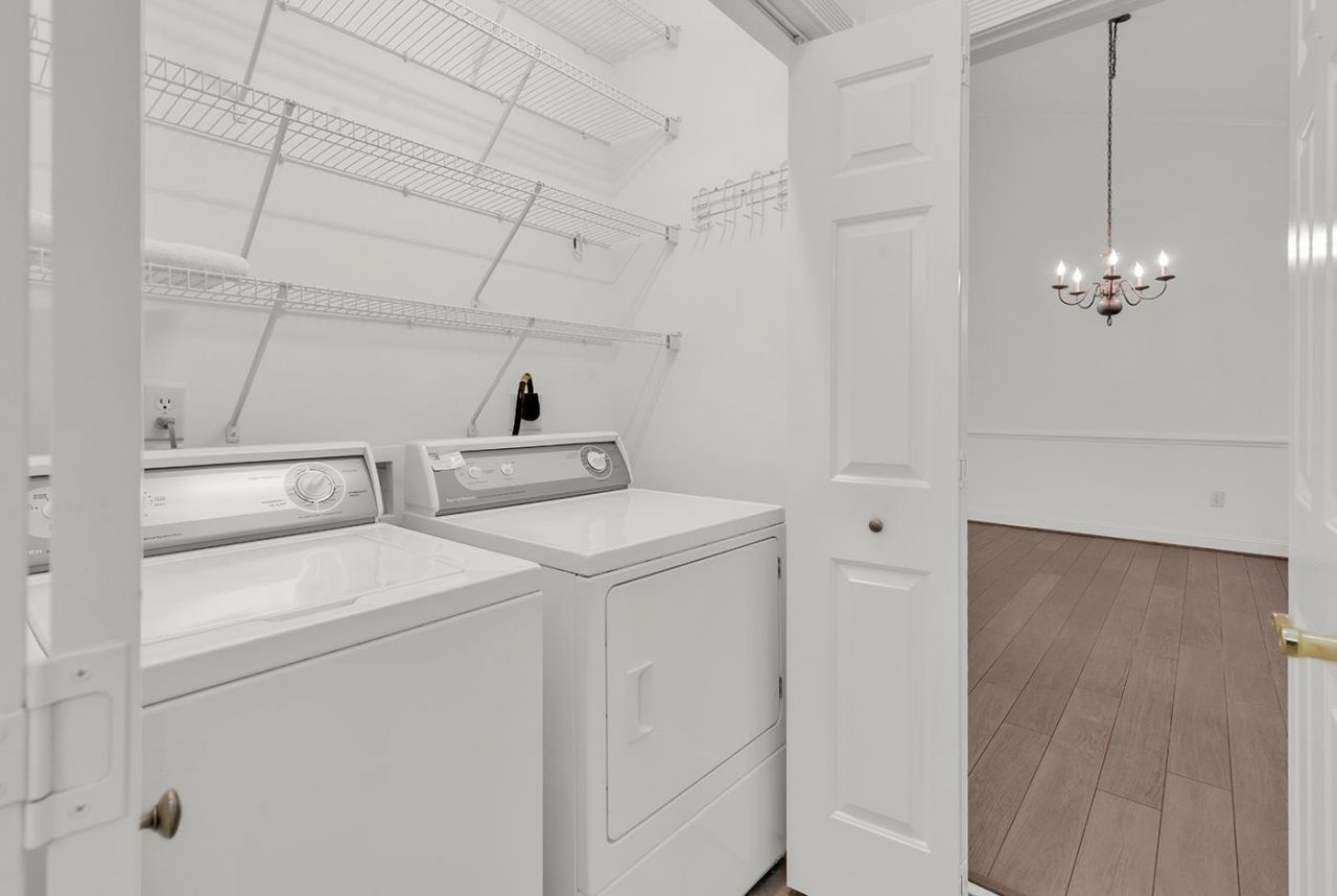 4898 Luster Leaf Circle Photo 19