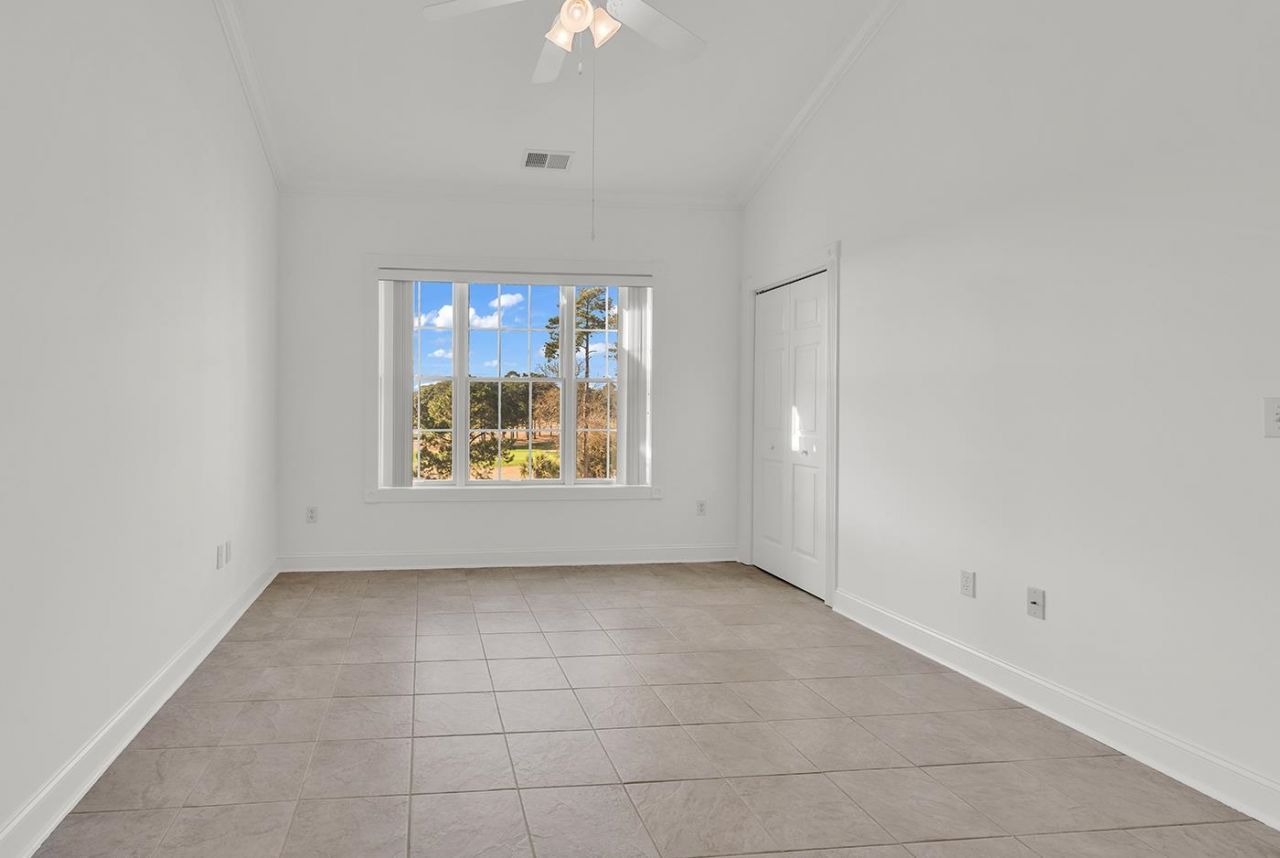 4898 Luster Leaf Circle Photo 23