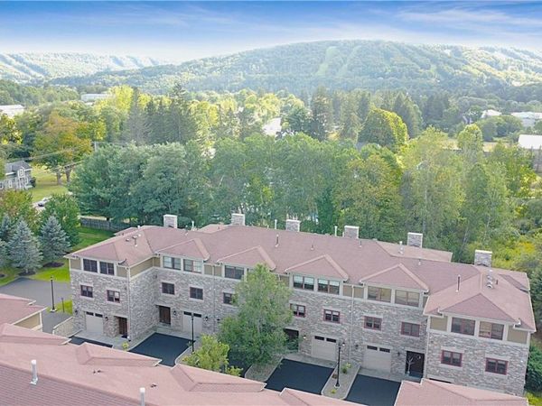 13 Ellicottvillas, Ellicottville, NY 14731