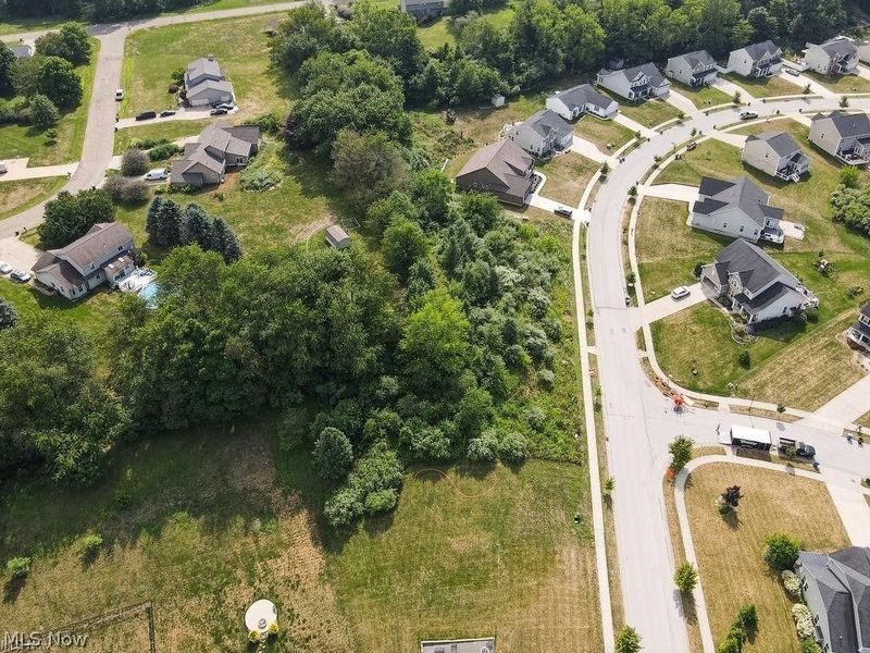 2771 Superior Drive, Green, OH 44685 Photo 7