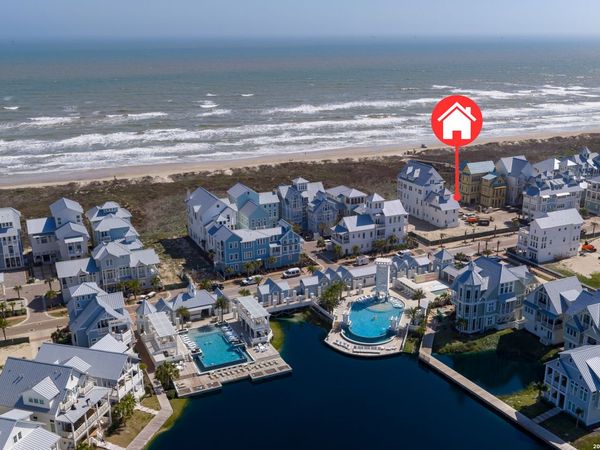 112 Sun Kissed Lane, Port Aransas, TX 78373