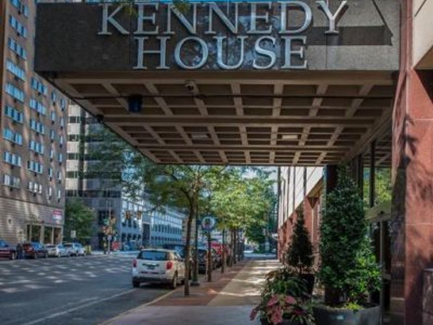 1901 John F Kennedy Boulevard, Unit 718, Philadelphia, PA 19103 Main Photo