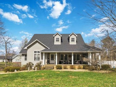 398 Carriage Lane, Jamestown, KY 42629