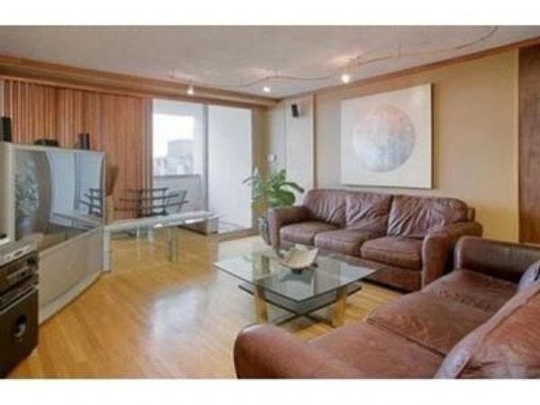 77 Pond Ave, Unit 1409, Brookline, MA 02445