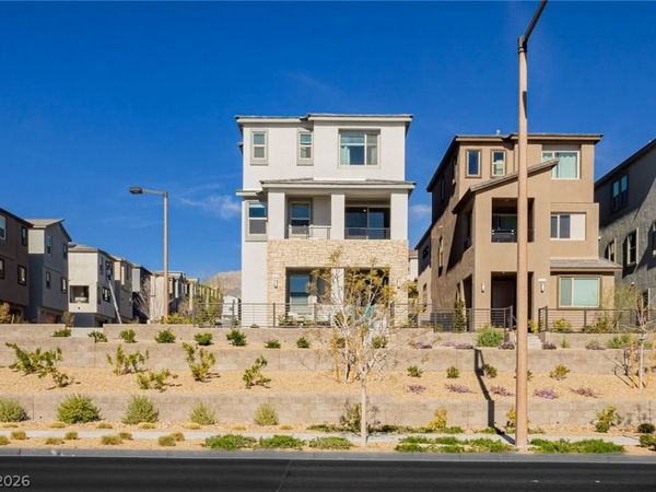 1410 Whistling Kite Street, Las Vegas, NV 89138