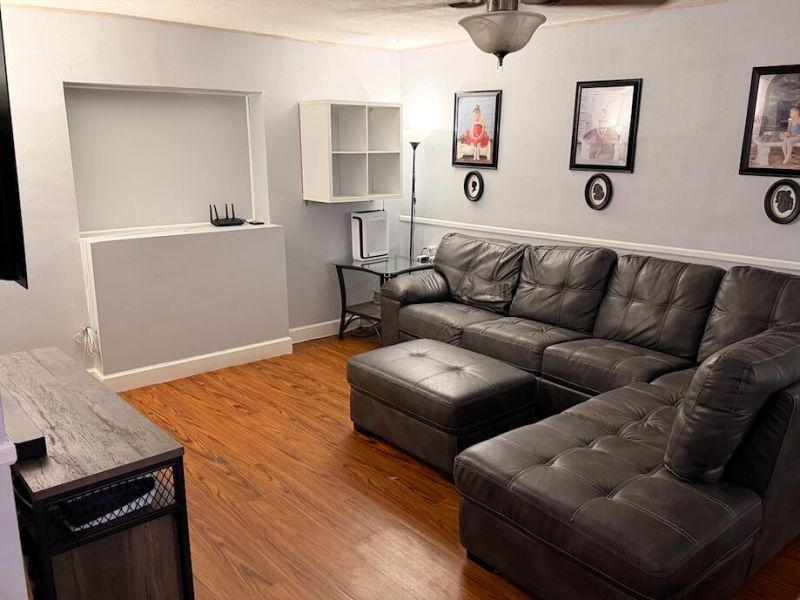 8381 NW 28th Place, Sunrise, FL 33322 Photo