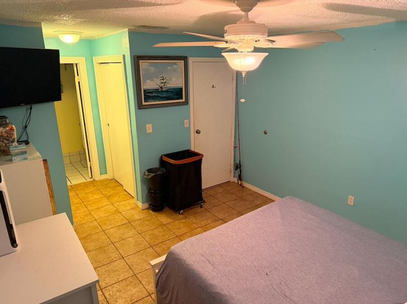 8381 NW 28th Place, Sunrise, FL 33322 Photo