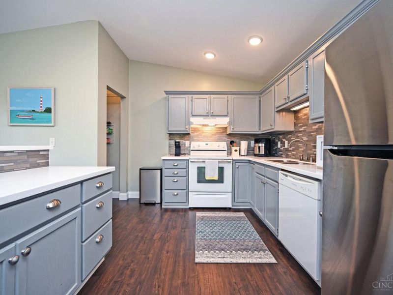 5648 Bridgetown Road, Unit 20, Green Township, OH 45248 Photo 14