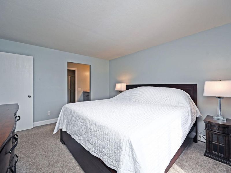 5648 Bridgetown Road, Unit 20, Green Township, OH 45248 Photo 21