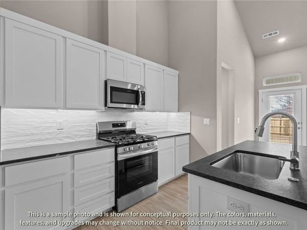 1921 Lapis Avenue , Centerton, AR 72719