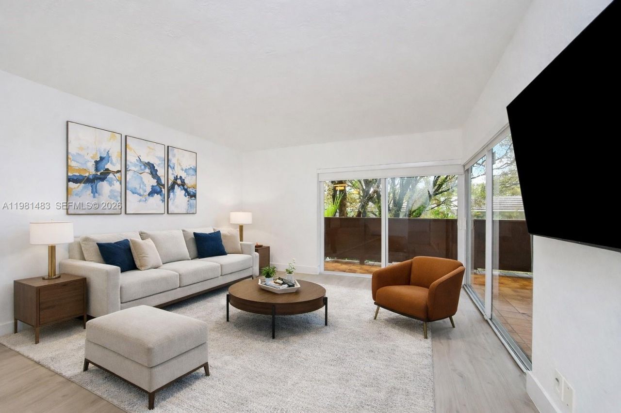 1205 Mariposa Ave, Unit 326, Coral Gables, FL 33146 Photo