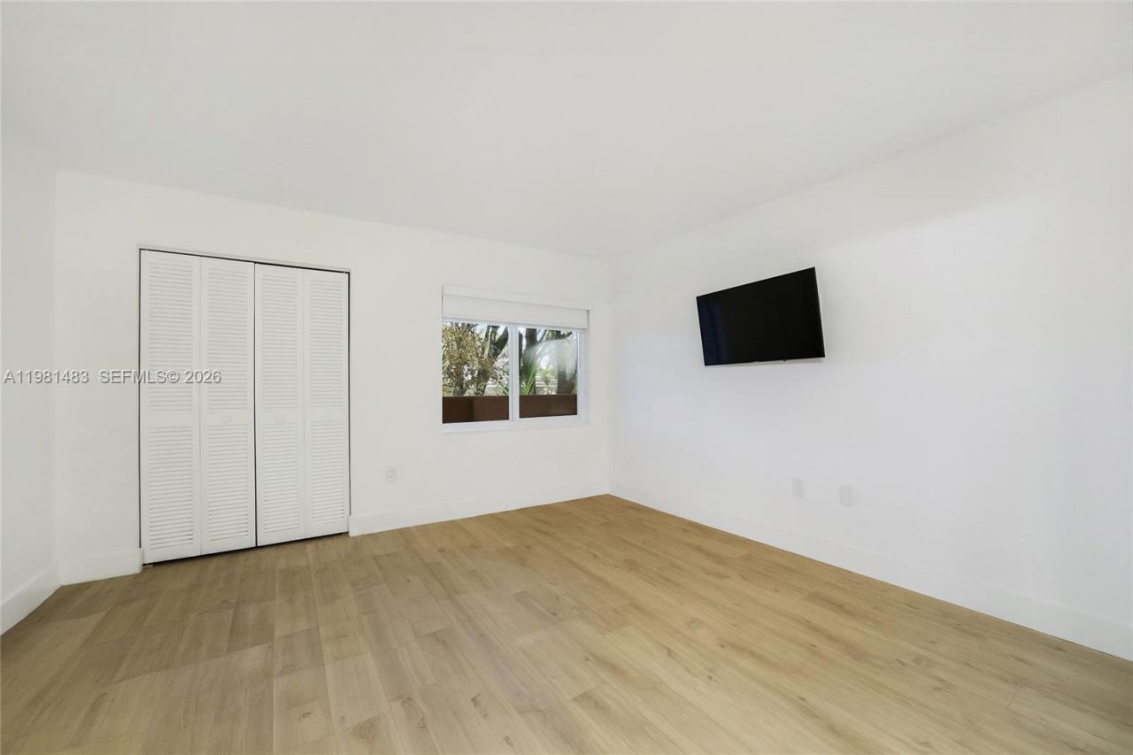 1205 Mariposa Ave, Unit 326, Coral Gables, FL 33146 Photo