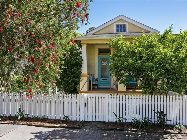 3910 COLISEUM Street, New Orleans, LA 70115