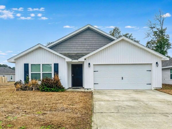 7457 Steeplechase Blvd, Pensacola, FL 32526