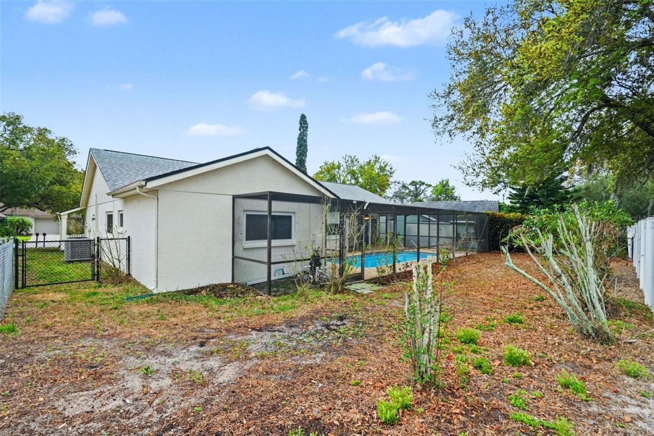 8103 SE Roxboro Drive , Hudson, FL 34667 Photo